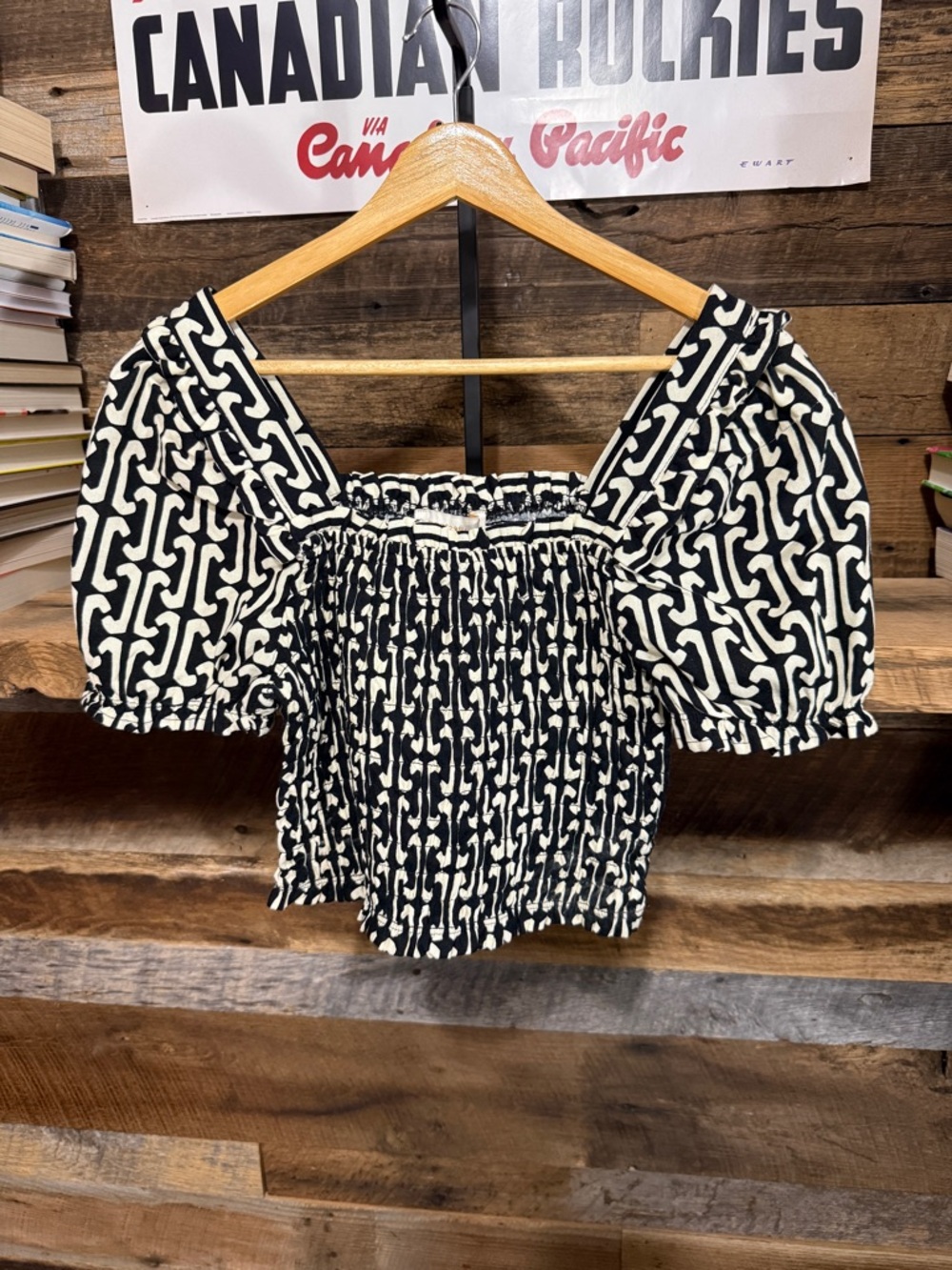 Monteau Black and White Smocked Puff Sleeve Top